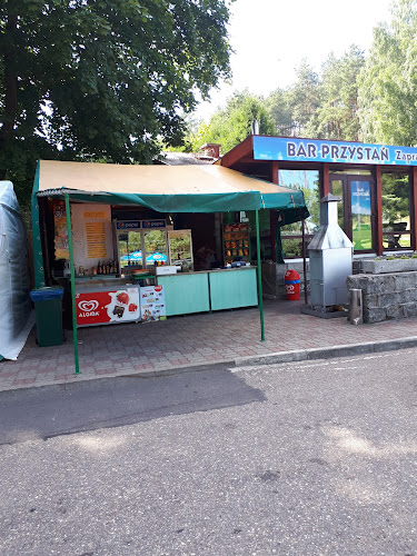 Bar 'Przystań' i Parking