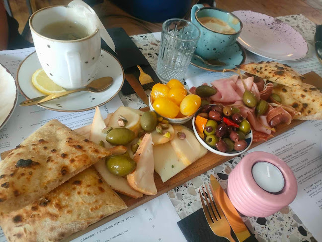 Mokra Włoszka - Gastronomia