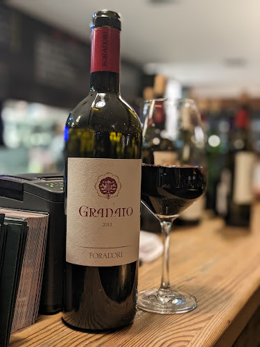 Opinii despre Mielżyński Poznań - Wine Bar & Sklep z winem în Poznań - Gastronomia