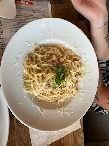 https://www.niechorze.com.pl/gastronomia/2/bary_bistra_stolowki/5/japa_club_pizzeria_drink_bar
