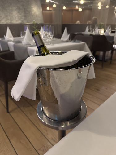 Comments and reviews of Restauracja Oyster