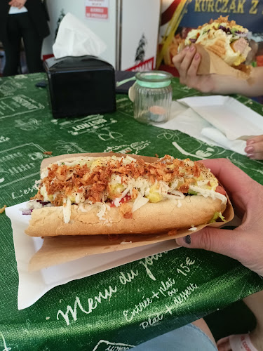 American Pizza & Burgers / Kurczak z rożna - Niechorze