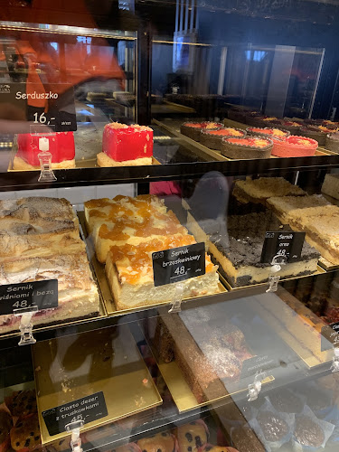 Comentarii opinii despre Różana Piekarnia Cukiernia Kawiarnia