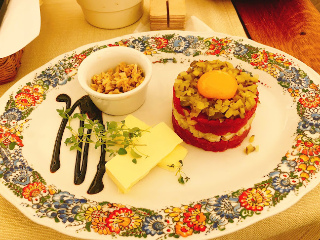 Kazamaty Pub & Restaurant