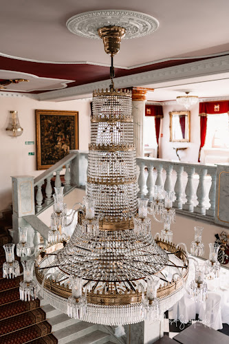 Zamek Gutów - Gastronomia