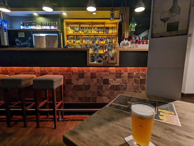 Comentarii opinii despre Fog House Pub & Grill