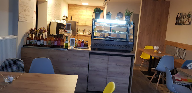 Lodziarnia Kawiarnia Jadzia - Gastronomia