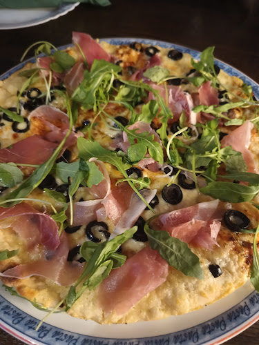 Comentarii opinii despre Azzuro