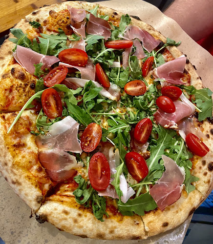 Opinii despre Pizza&Burgery Ottavo în Myszków - Gastronomia