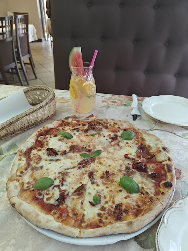 Rio Pizza & Restaurant