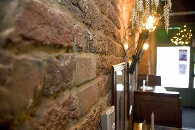 Kazamaty Pub & Restaurant