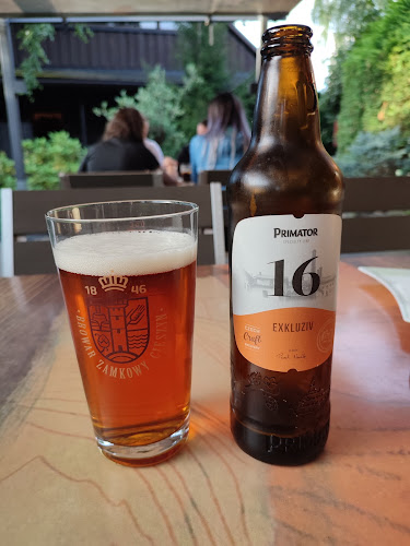 Rogata. Kuchnia lokalna. Kuchnia tradycyjna. Kuchnia beskidzka. Imprezy okolicznościowe.Rezerwacje firmowe.