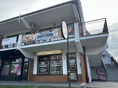 Pierogarnia Poklejone Kluchy PIEROGI