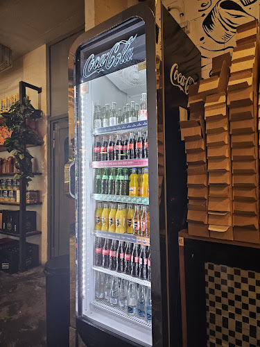 Comentarii opinii despre KURA Buffalo Wings & Craft Beer