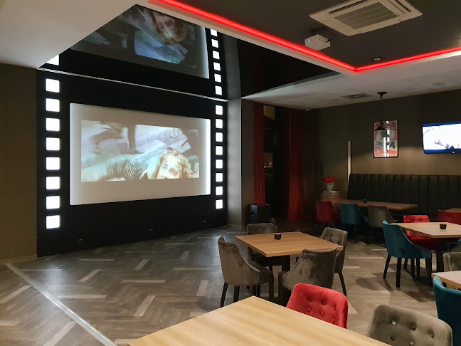 Restauracja Stare Kino Open Times