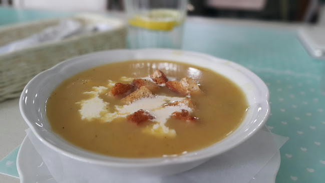 Comentarii opinii despre "Retro" lokal gastronomiczny