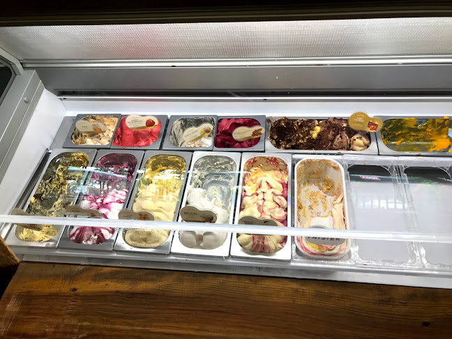 Unnamed Road, Polska