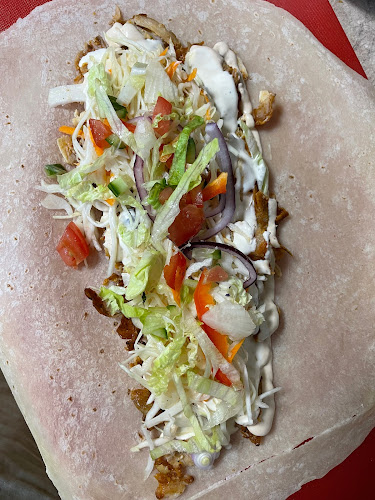 Opinii despre Bracia kebsik Grill Mix Łasin în Łasin - Gastronomia