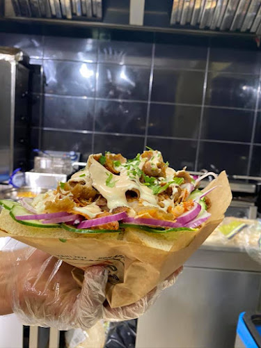 DELHI KEBAB - Gastronomia