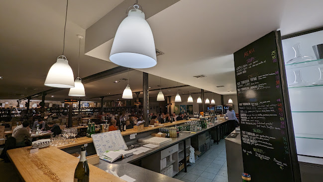 Opinii despre Mielżyński Poznań - Wine Bar & Sklep z winem în Poznań - Gastronomia