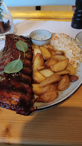 Comentarii opinii despre Alpejska Chata - Wodzisław Śląski