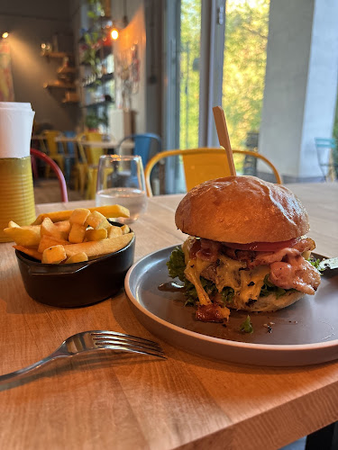 Opinii despre Zapuszkowane în Warszawa - Gastronomia