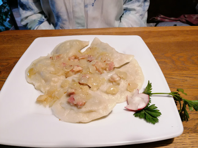 Sabat. Restauracja, pub - Gastronomia