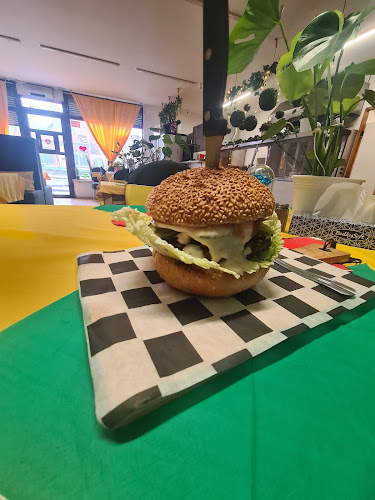 https://www.facebook.com/Bistro-U-Agi-100764438166459/