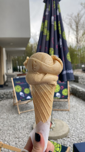 Klonowa 37A, 25-553 Kielce