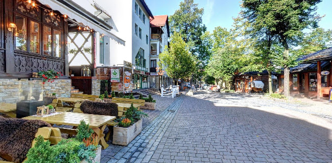 Karczma Niedźwiedź i spółka - Gastronomia