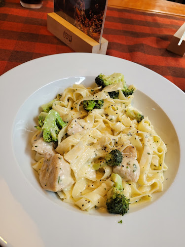 Bombola Skorzęcin - Gastronomia