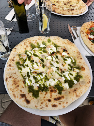 Topiel 12, 00-342 Warszawa