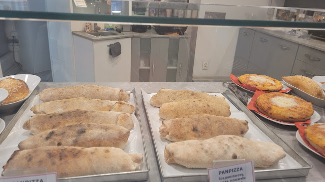 https://m.facebook.com/Amore-Gusto-Italiano-110403238129832/?tsid=0.7734810559084655&source=result