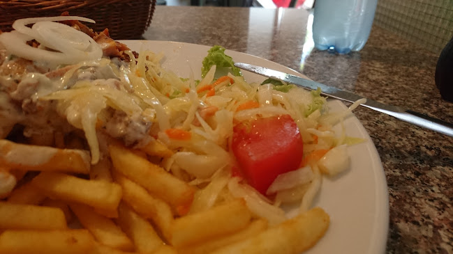 Arma. Grill bar - Gastronomia