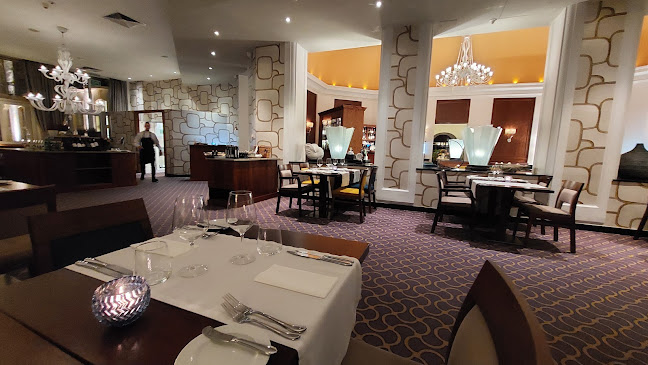 Opinii despre Grand Blue Sopot în Sopot - Gastronomia