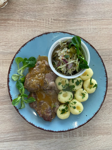 Pierogarnia Rodzinna u Mamusi - Gastronomia