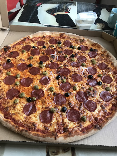 Opinii despre SZTOS Pizzeria în Mszczonów - Gastronomia