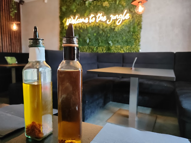 Comentarii opinii despre Głodna Małpa Pizza & Chill