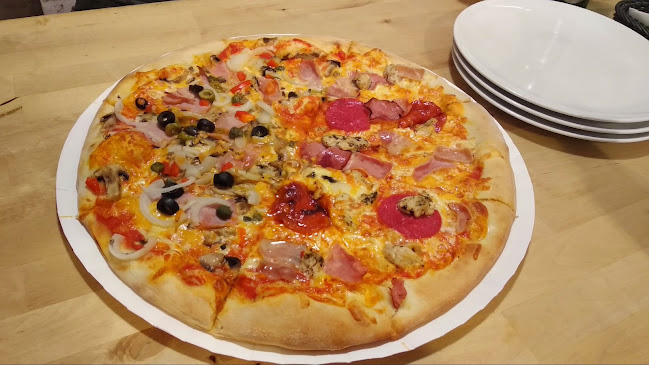 Generala Augusta Emila Fieldorfa "Nila" 14, 07-410 Ostrołęka