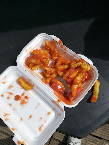 Al'modhina Kebab & Grill - Gastronomia