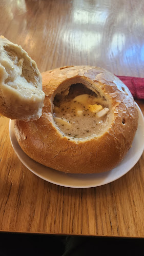 Malinowy Bzyk Restauracja