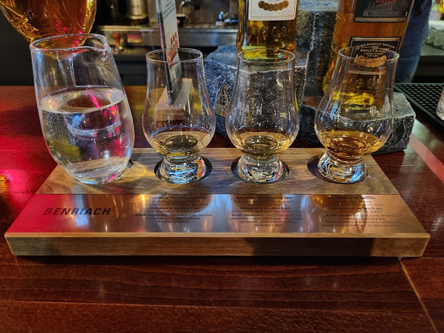 The Dockers Inn Pub Open Times