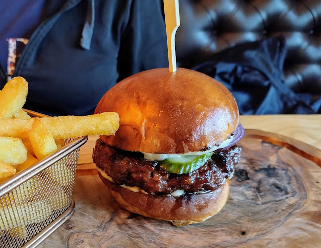 Opinii despre SteakHouse Rock'n'BEEF în Zielona Góra - Gastronomia