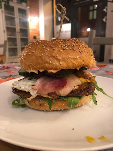 Kiełba i Buła - Gastronomia