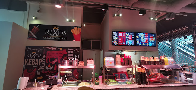 RIXOS Chicken&Kebab - Gastronomia