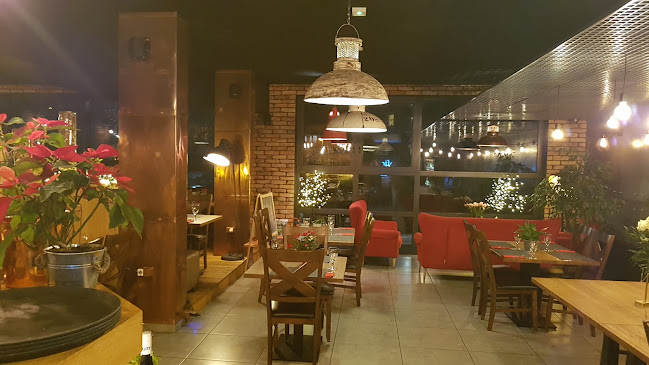 Loftowa Restauracja - Gastronomia