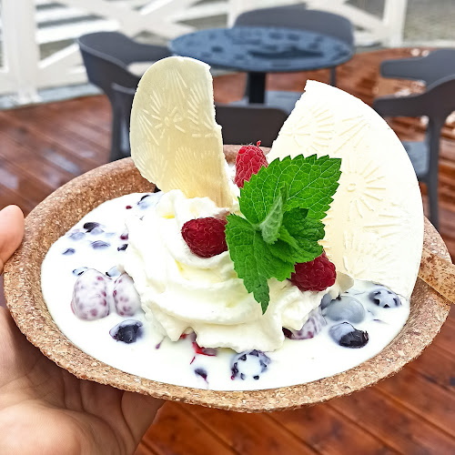 Comments and reviews of FiuFiuCAFE