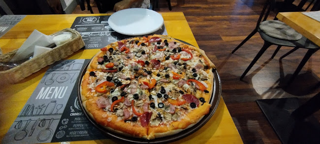 Pizzeria Omega - Gastronomia