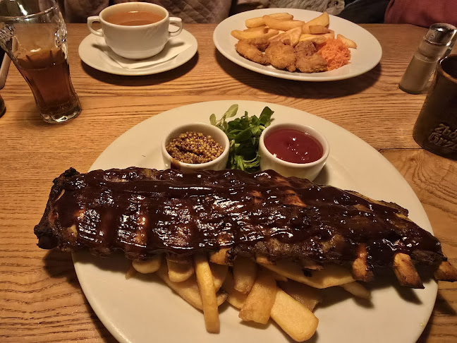 Krupówki 22b, 34-500 Zakopane