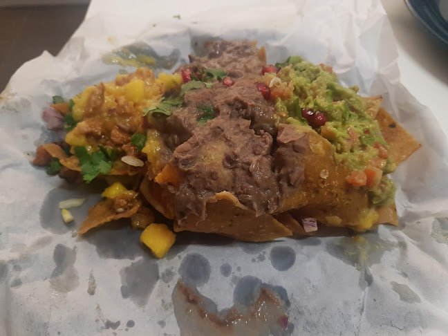 Opinii despre Buenos Nachos în Warszawa - Gastronomia